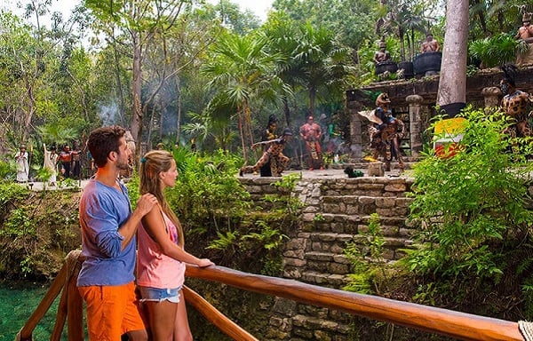 Mayan show at Xcaret park