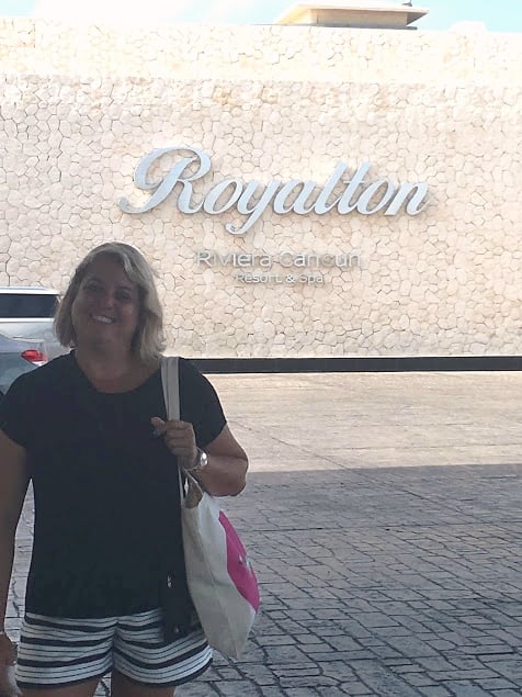 Earlier this year, we gave back for Teacher Appreciation Month in June by doing a giveaway vacation to Royalton Riviera Cancun for one special teacher in Wisconsin. Rachel Swick from Lakeview Elementary in South Milwaukee was that lucky vacationer! This is what Rachel had to say about her vacation right before school started.