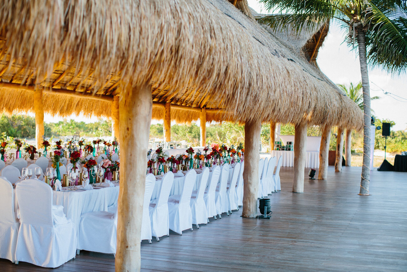 This gorgeous, tropical-themed destination wedding in Cancun, Mexico is definitely a trend-setter for 2017. Discover the full story by Wedding Concierge Ashley herself for a true first-hand experience!