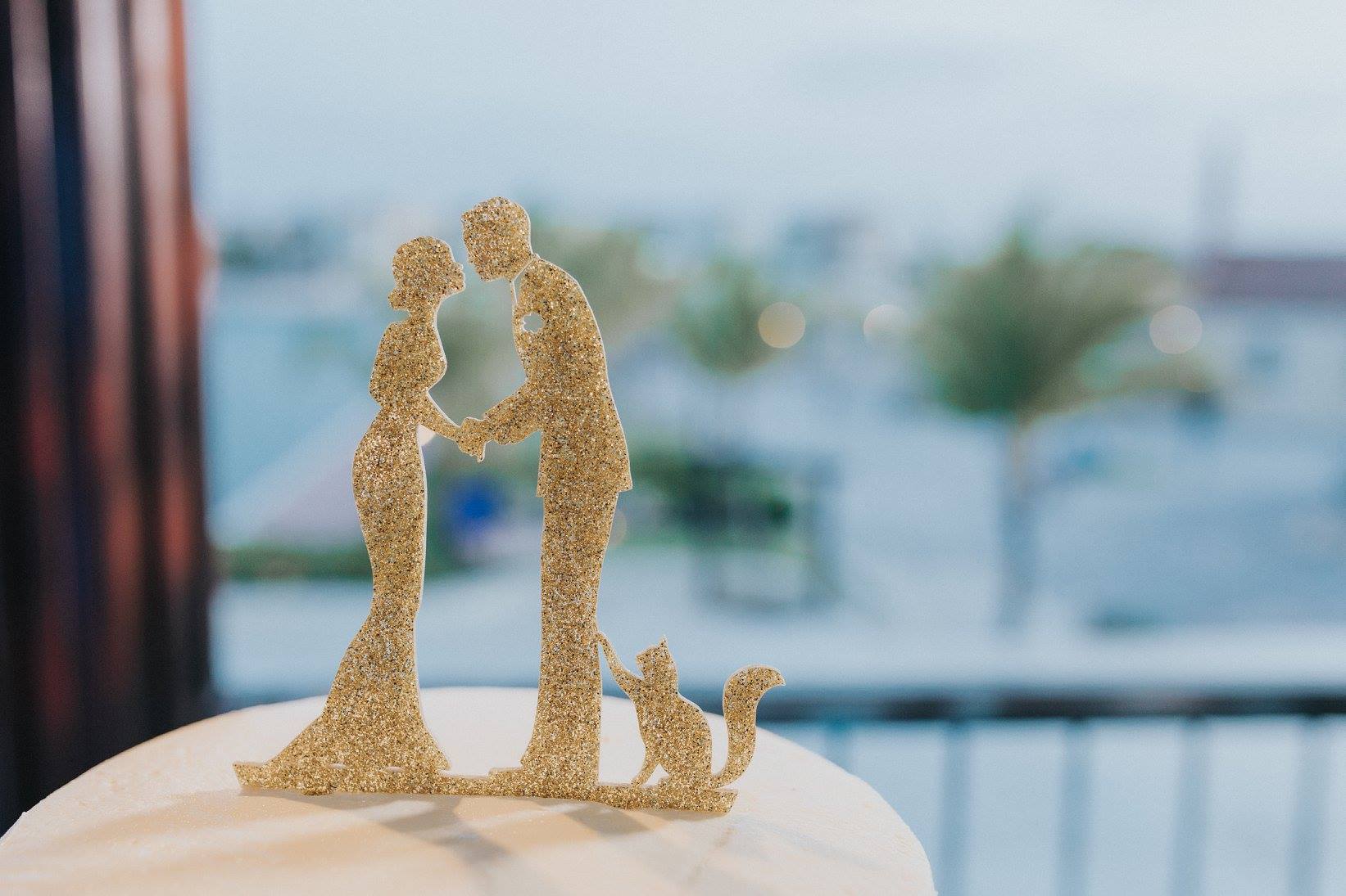 Destination-Wedding-Cake-Topper