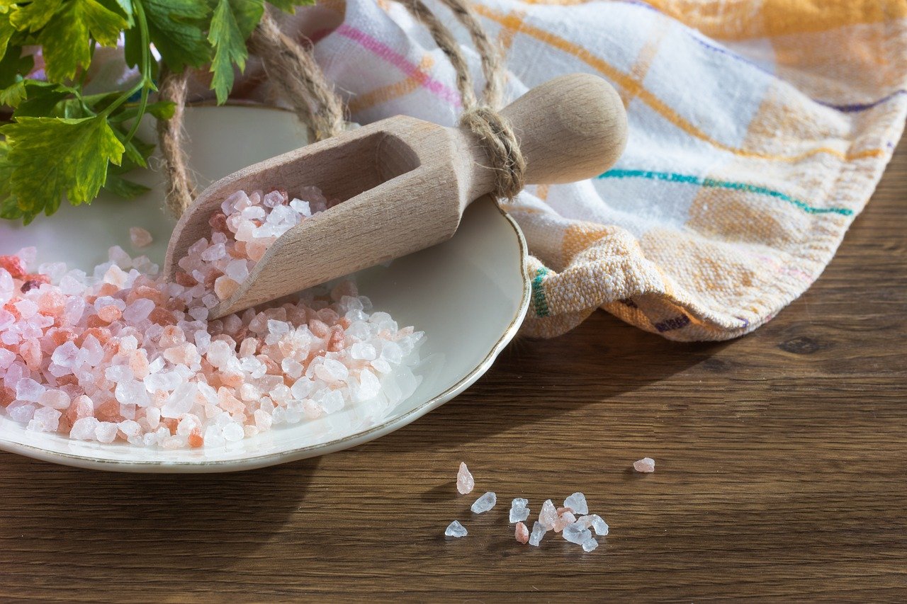 Travel-Bucket-List-2018-Himalayan-Salt-Massage-Therapy