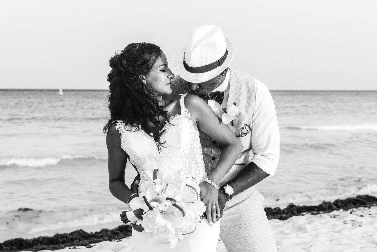 Sandos Playacar Beach Real Wedding Spotlight