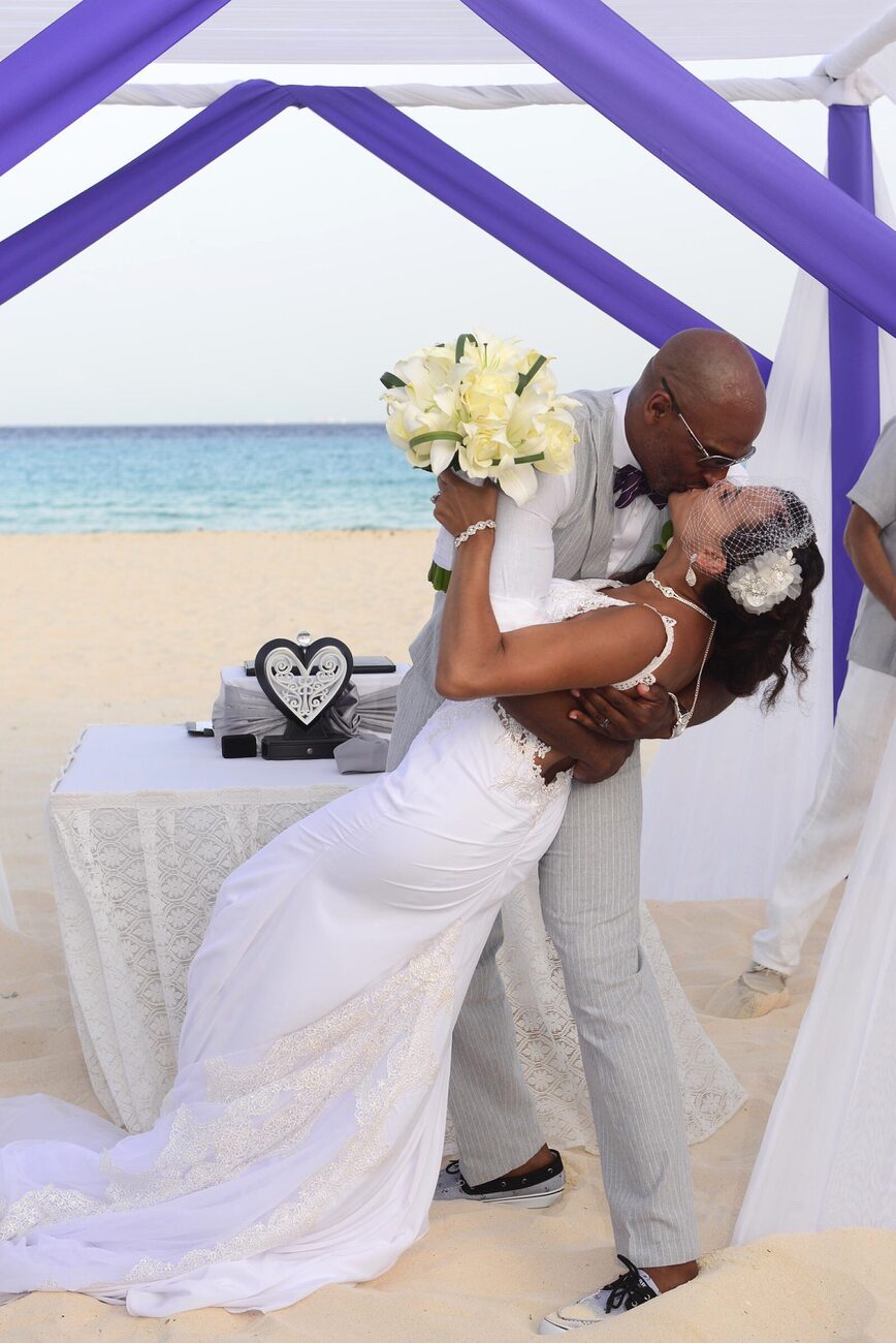 Sandos Playacar Beach Real Wedding Spotlight