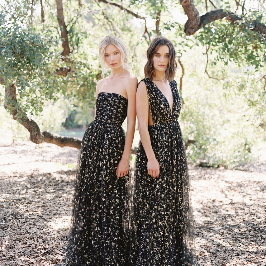 How to Rock the Printed Bridesmaid Dress Trend