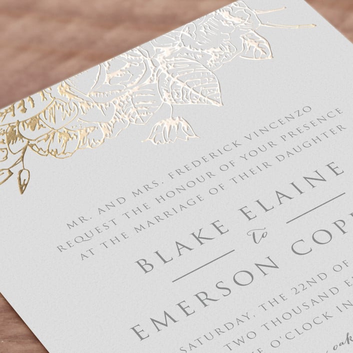 How to Create a Destination Wedding Invitation in 10 Easy Steps