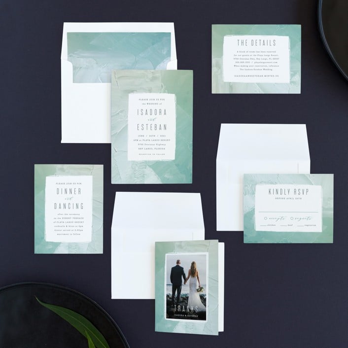 How to Create a Destination Wedding Invitation in 10 Easy Steps