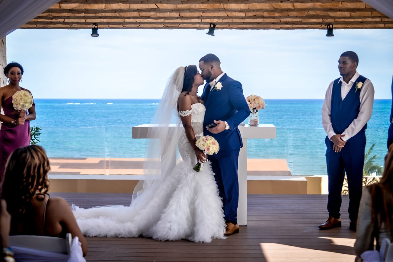 destination wedding royalton riviera cancun